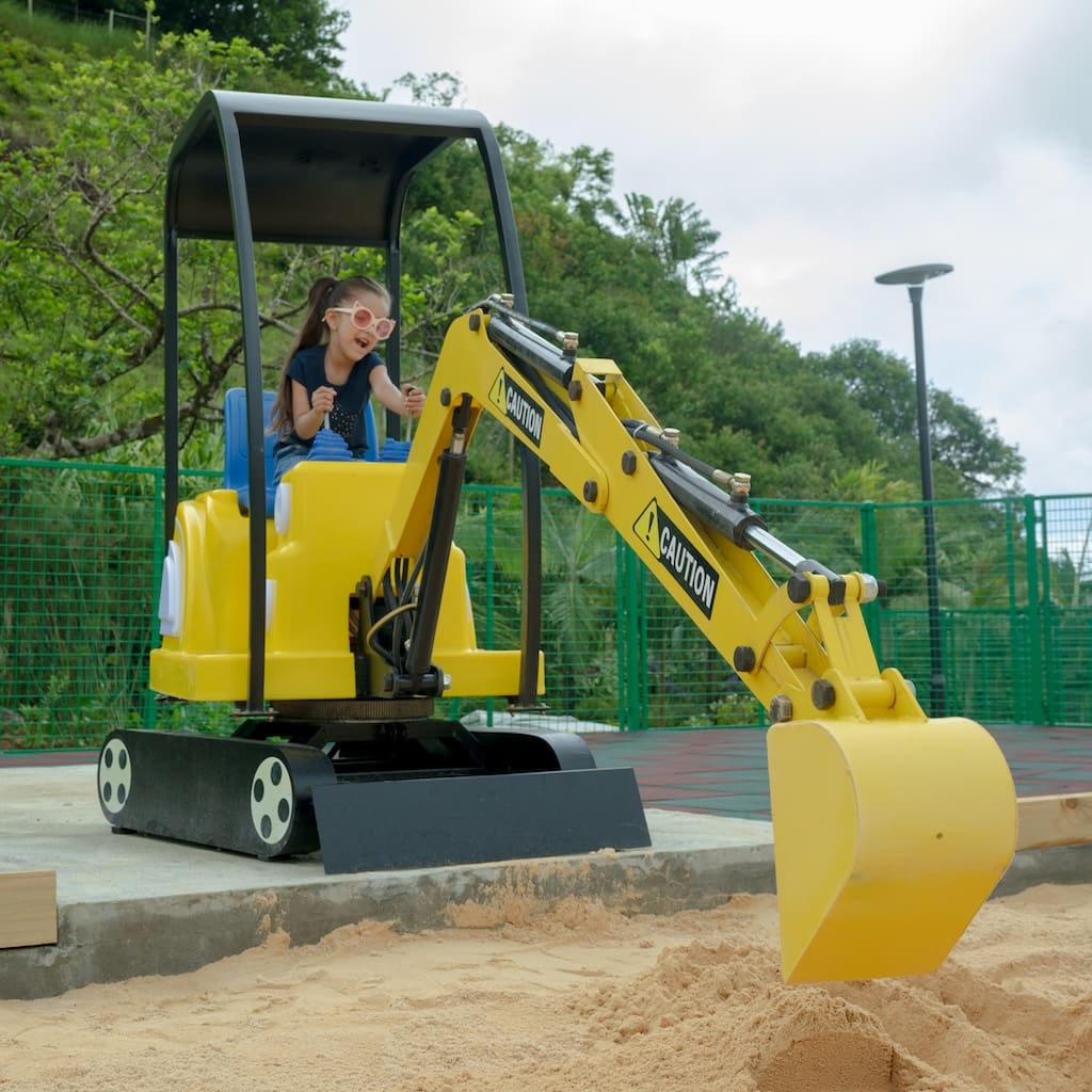MINI EXCAVATOR
